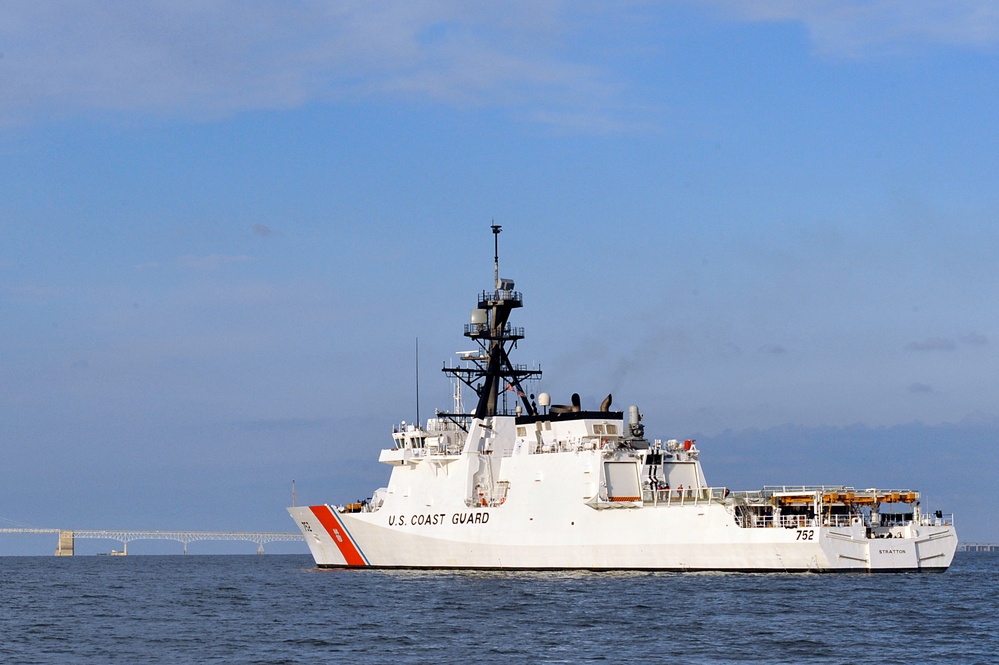 CJCS, CCG tour Stratton