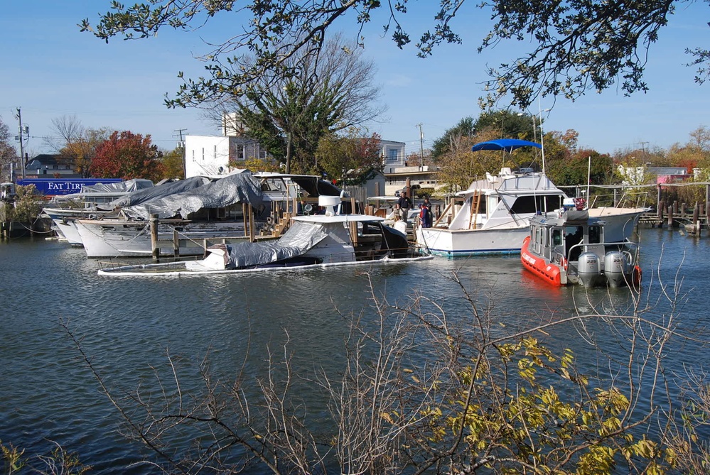 Coast Guard deploys boom