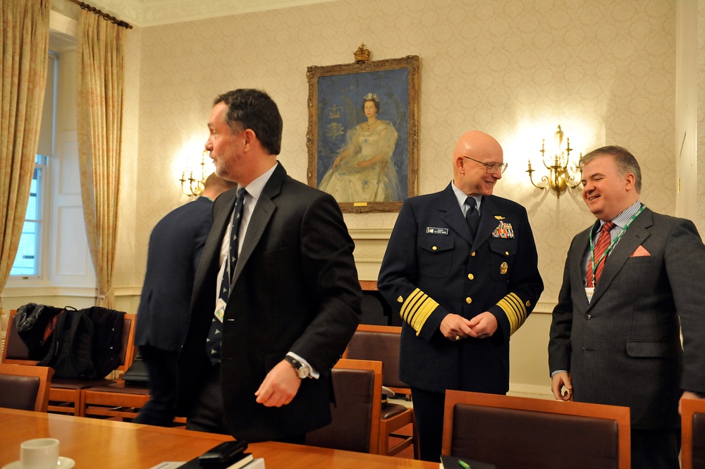 Meetings at the Royal Navy of the United Kingdom headquarters