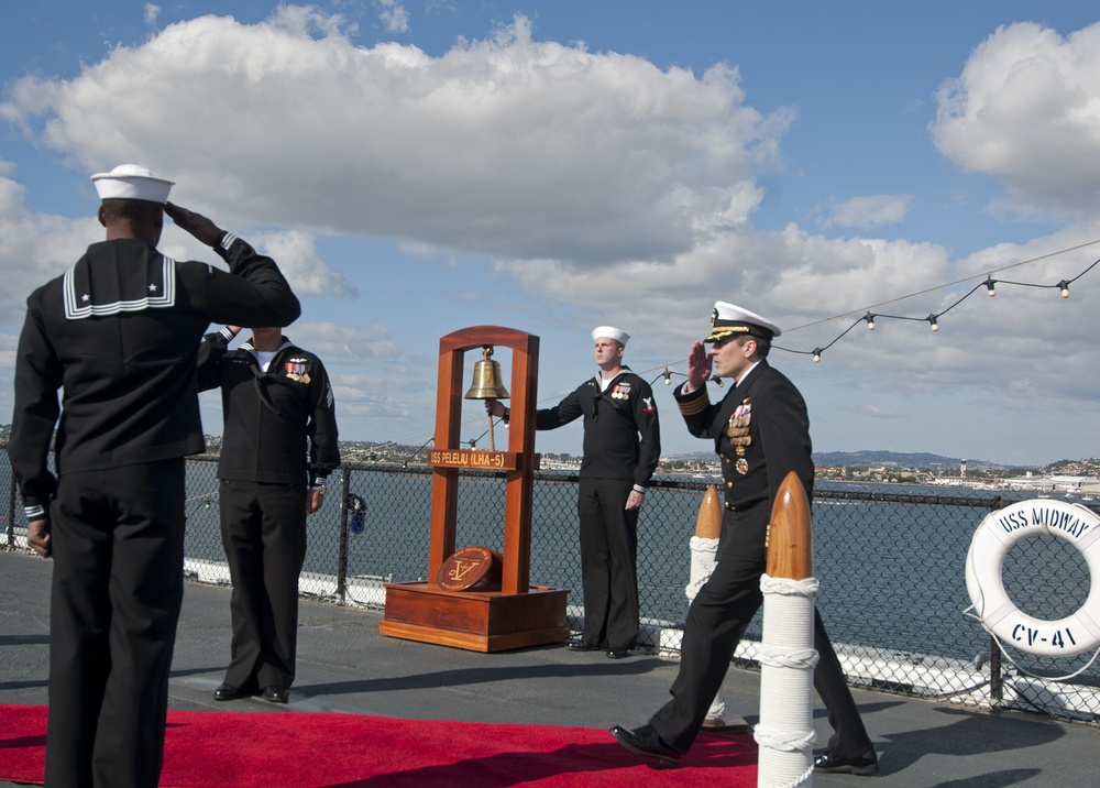 USS Peleliu change of command