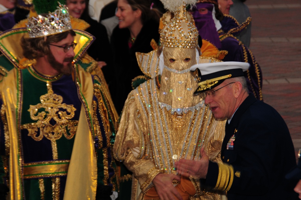 Coast Guard delivers Mardi Gras monarchs