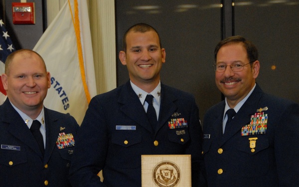 Petty Officer Lagrasso named active duty enlisted person of the year for D11 Region