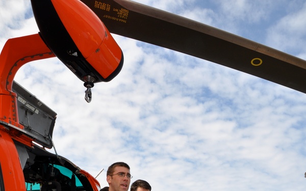 Air Station SF participates in fishing boat safety class