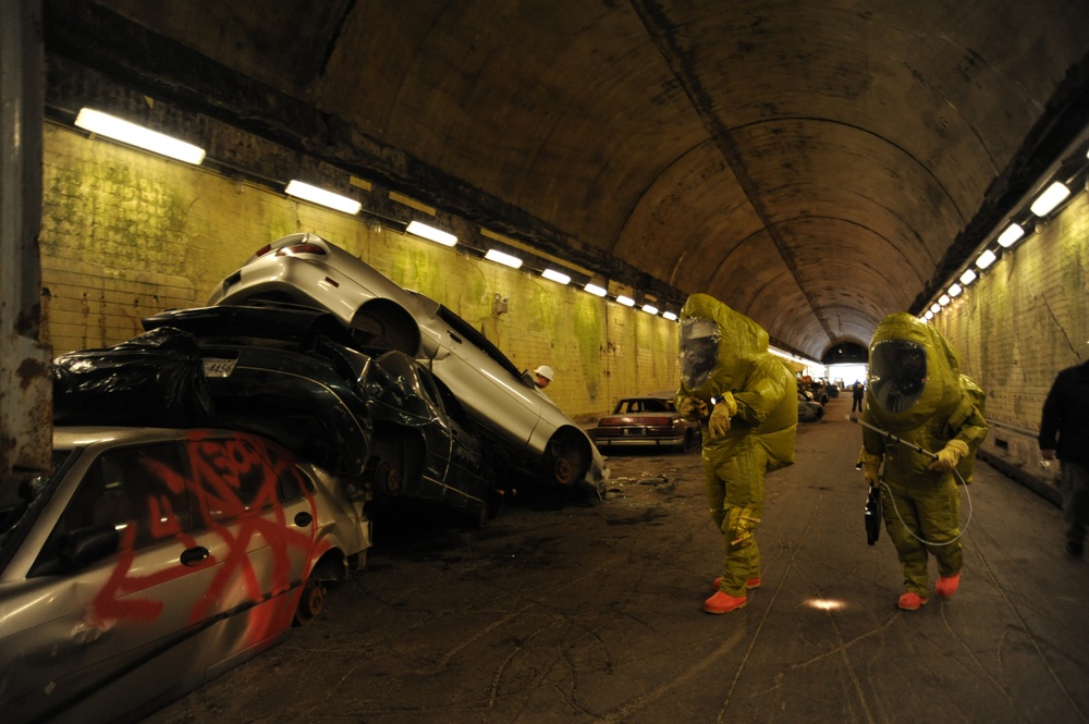 NSF trains at Memorial Tunnel