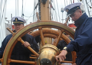 CGC Eagle pulls into New Orleans