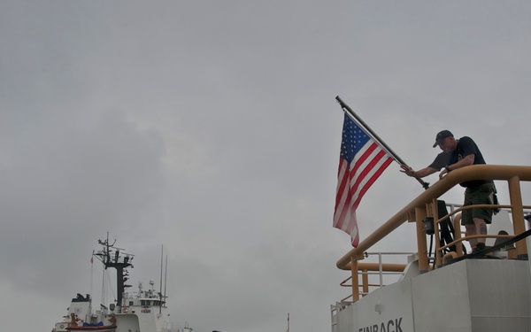 Coast Guard divers help maintain cutters