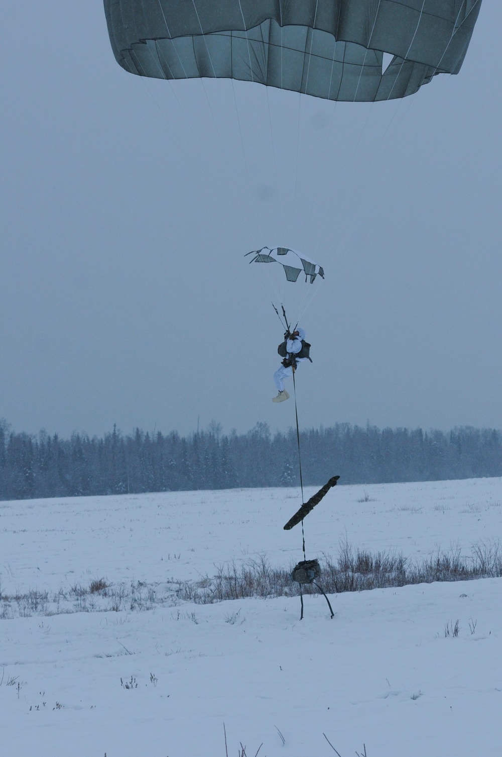 Spartan paratroopers jump in arctic gear