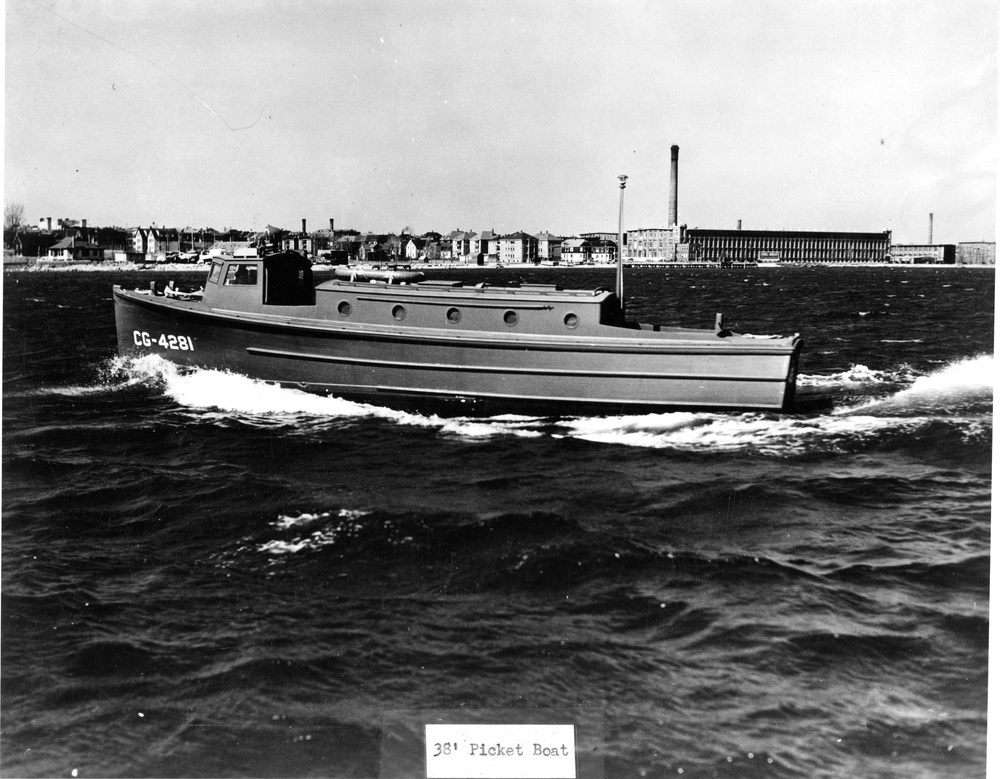 38-ft Picket Boat