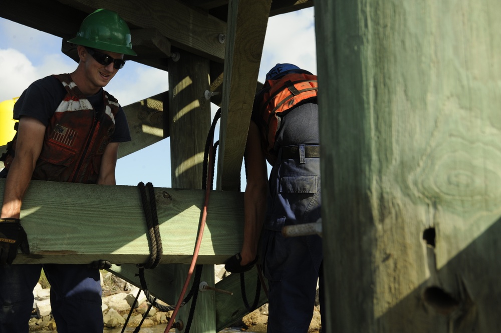 Coast Guard Cutter Pamlico wrecks structure