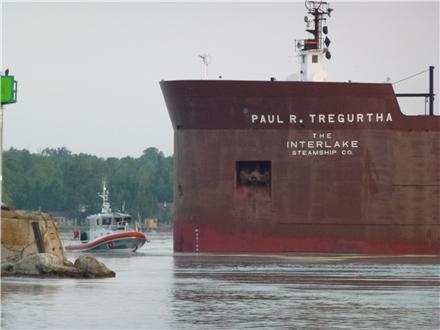 M/V Paul R. Tregurtha aground