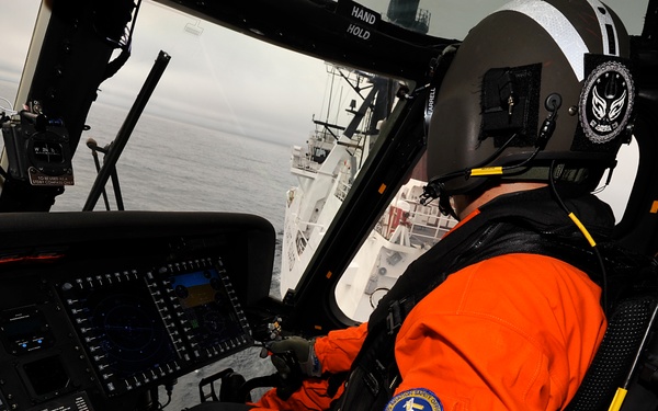 VIPs attend beach party