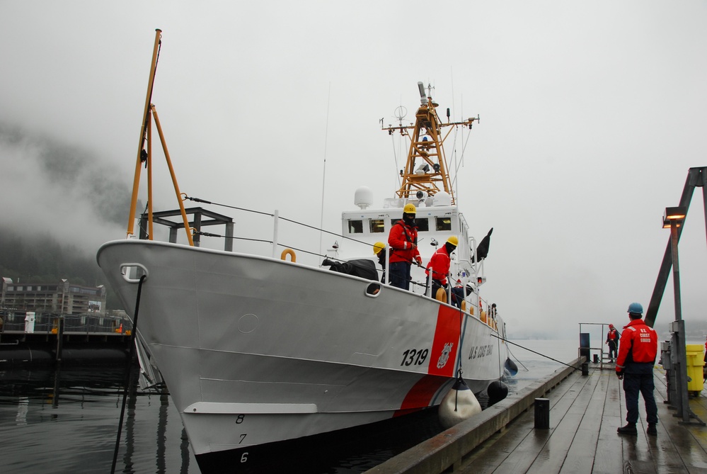 Coast Guard Chandeleur arrives in Juneau