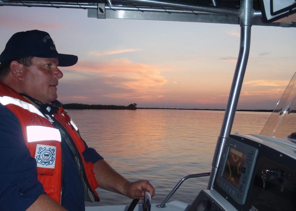 Coast Guard Auxiliary on patrol