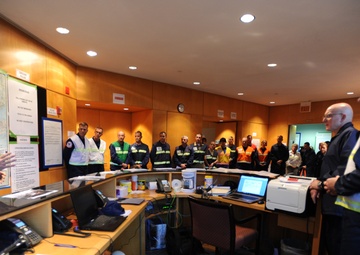 Coast Guard Commandant visits Hurricane Sandy Unified Command