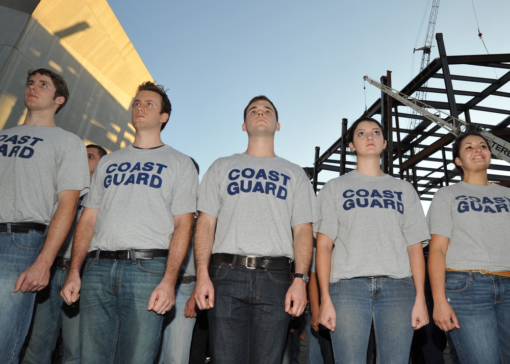 New Orleans-based Coast Guard participates in 2012 Veterans Day Parade