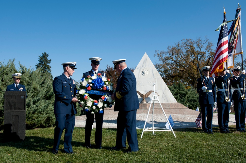 VETERAN'S DAY ARLINGTON CEMETARY