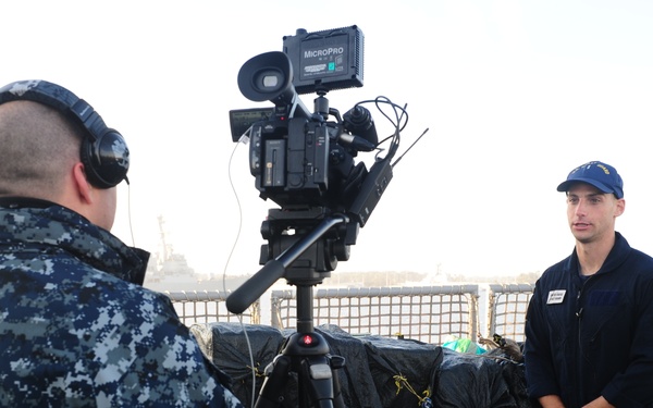 USS Carr Drug Offload
