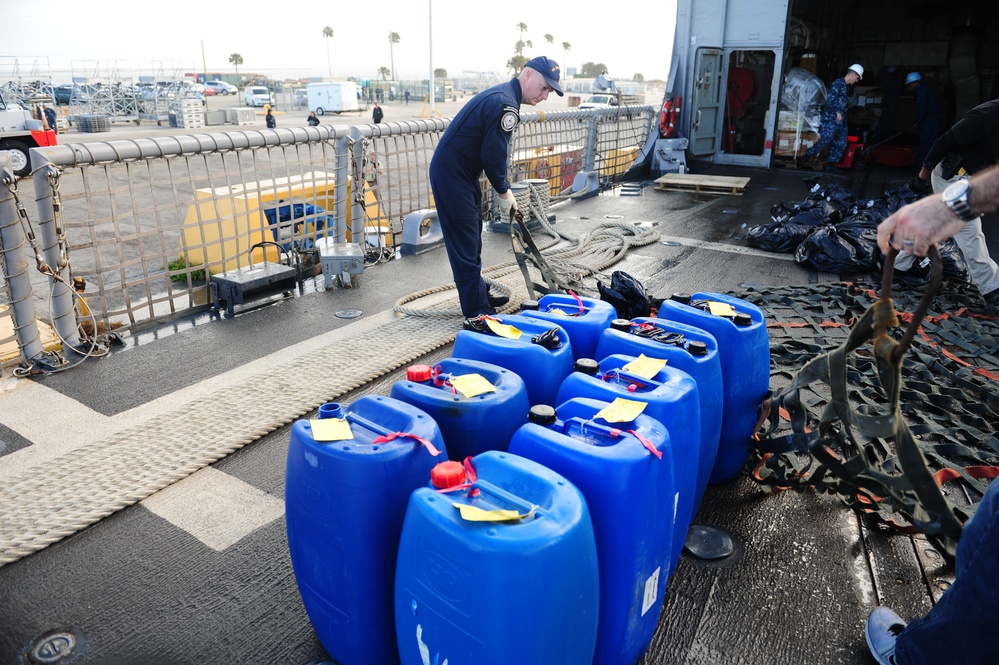 USS Carr Drug Offload
