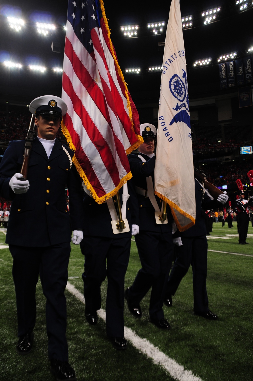 R&amp;L Carriers New Orleans Bowl color guard