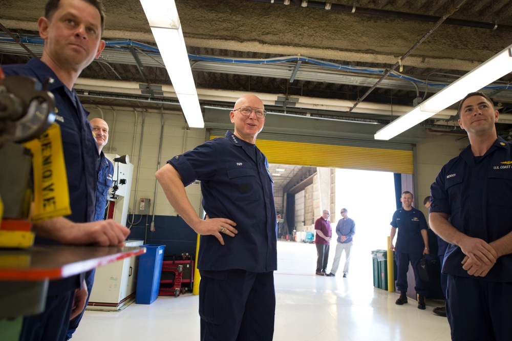 Coast Guard Commandant visits Air Station Los Angeles