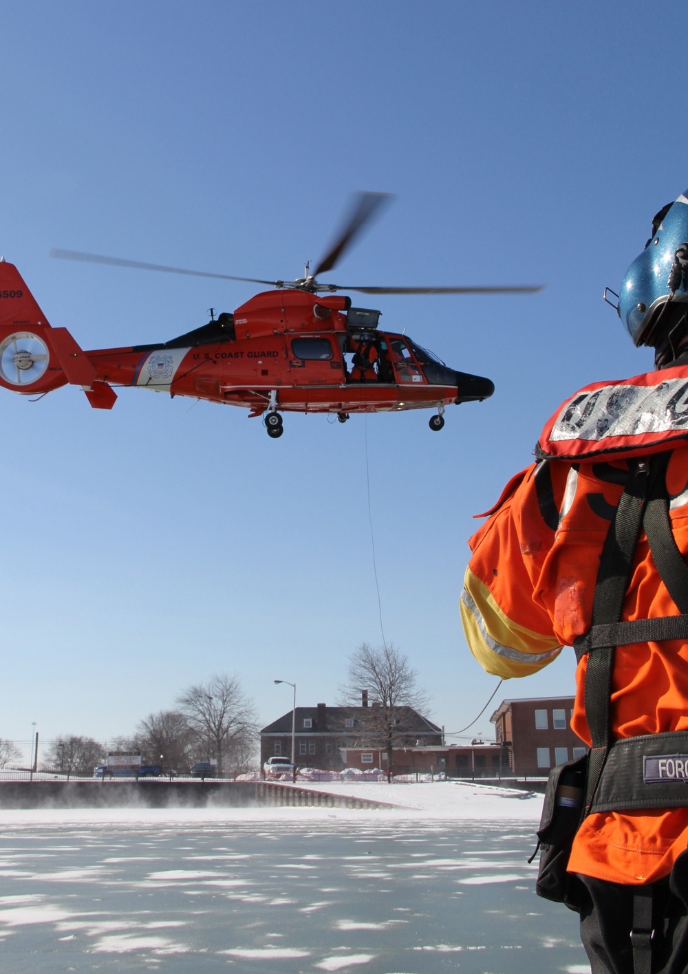 Air Station Detroit ice rescue training