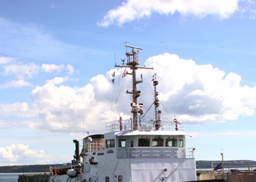 CUTTER BISCAYNE BAY (WTGB 104)
