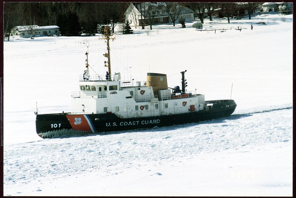 CGC KATMAI BAY (WTGB 101)