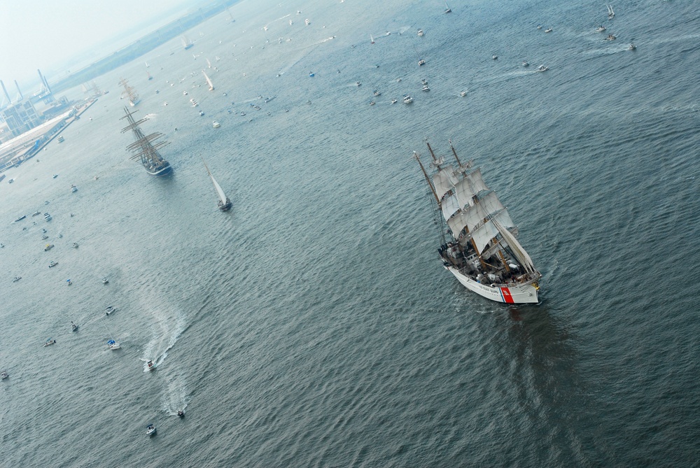 Eagle departs Charleston, S.C.