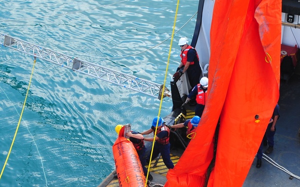 USCGC Kukui SORS training