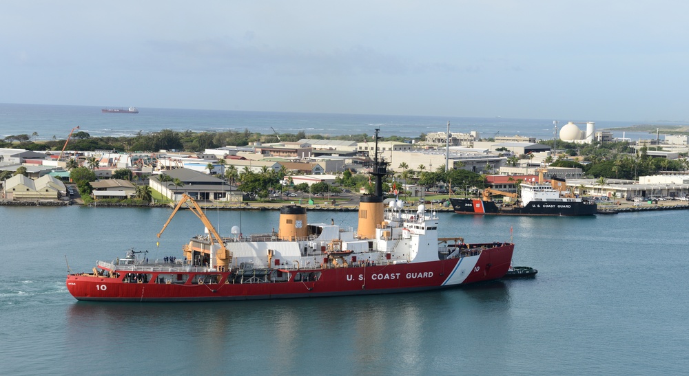 Coast Guard icebreaker visits Honolulu