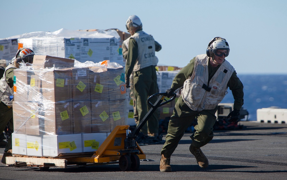 22nd MEU resupply at sea