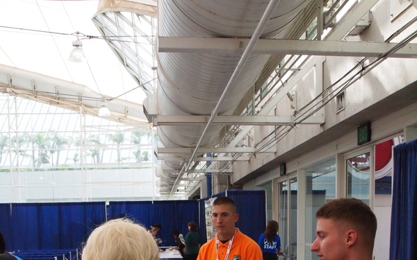 Marines volunteer at San Diego Comic-Con