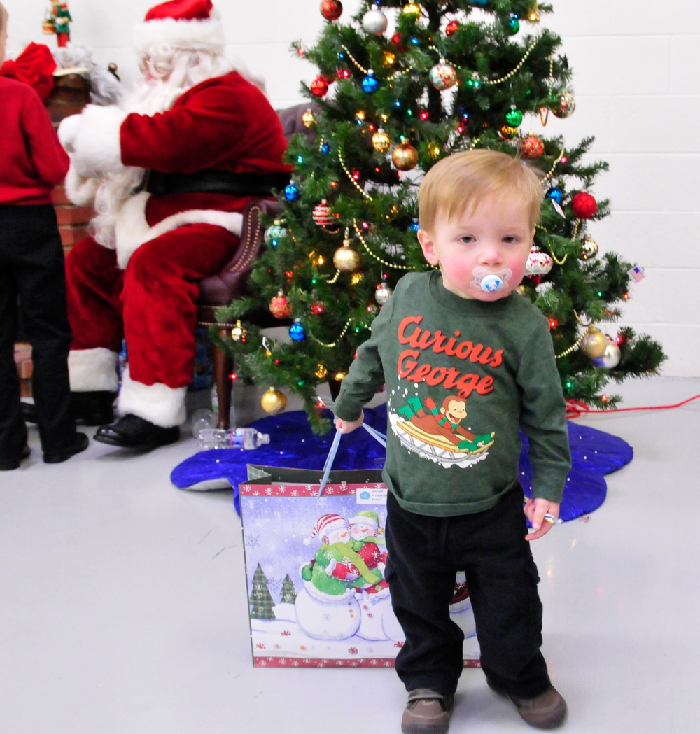 Delaware National Guard annual children's holiday party