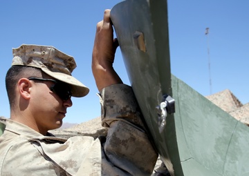 Communication, Data Marines work together to gain service during ITX