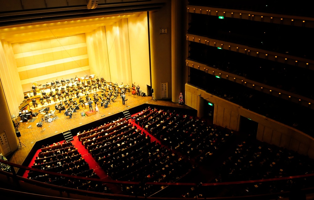 'Holiday Joy in Yokosuka' at the Yokosuka Arts Theatre