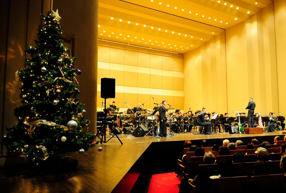 'Holiday Joy in Yokosuka' at the Yokosuka Arts Theatre