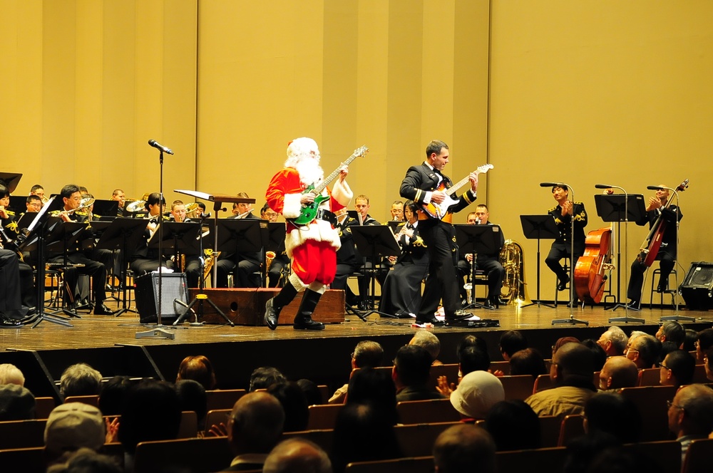 'Holiday Joy in Yokosuka' at the Yokosuka Arts Theatre