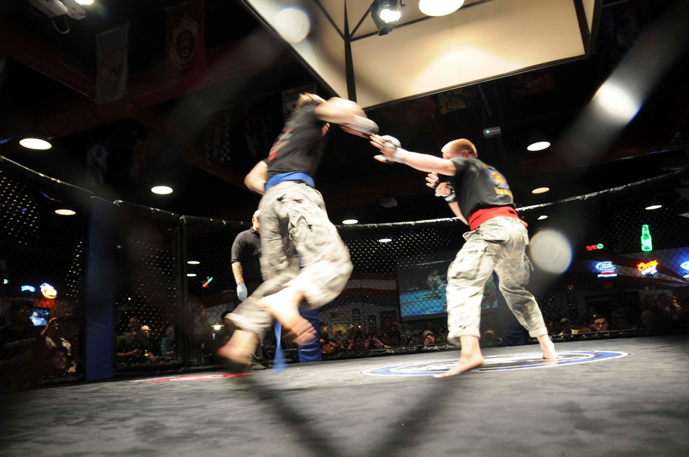 The Finale: 2013 Fort Bragg Army Combatives Championship Invitational finals and exhibitions