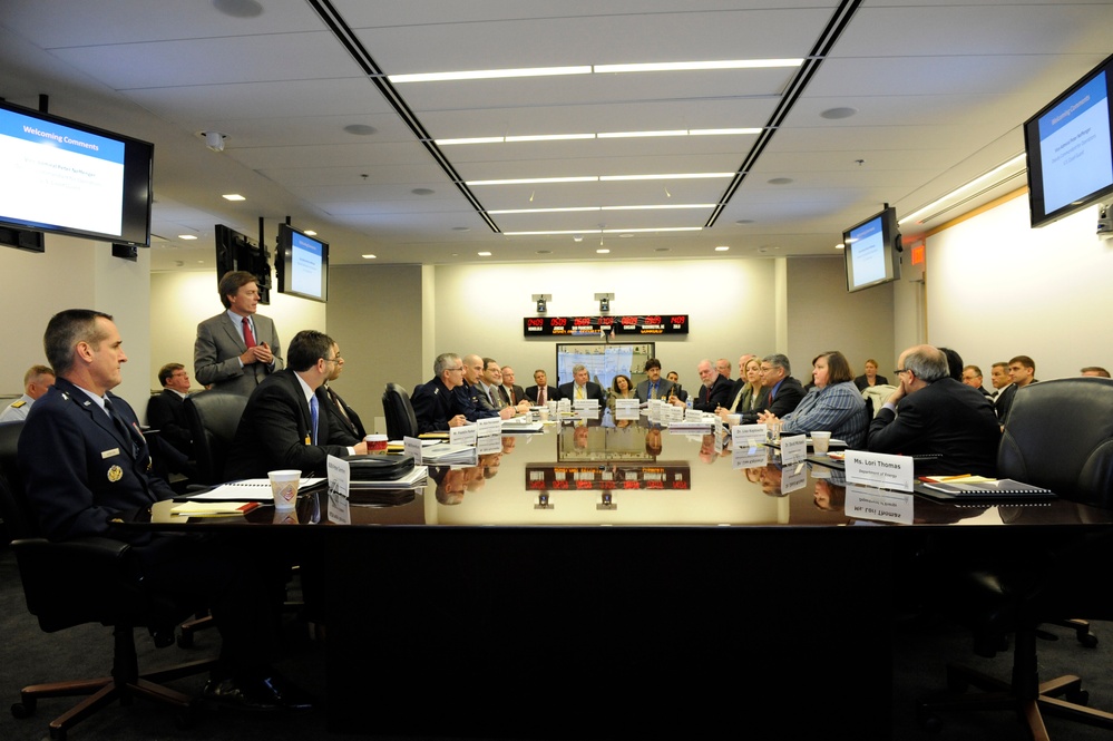 The Coast Guard hosts the 2013 Spill of National Significance Executive Seminar