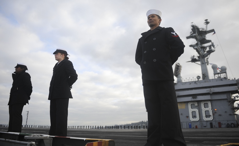 USS Nimitz (CVN 68) homecoming