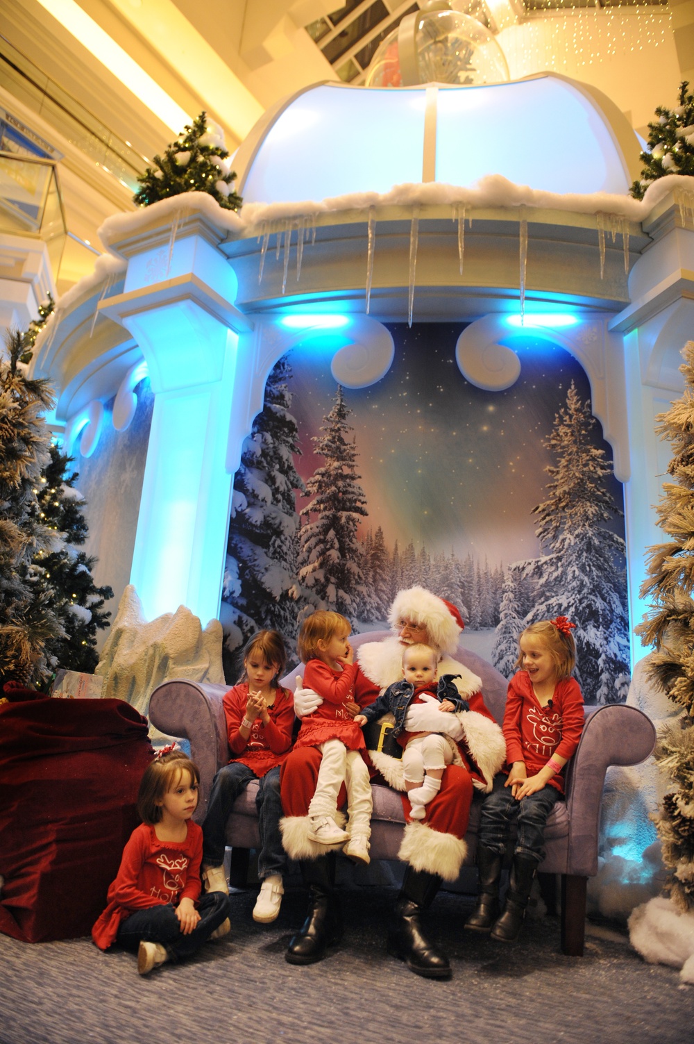 Five young girls get their Christmas wish