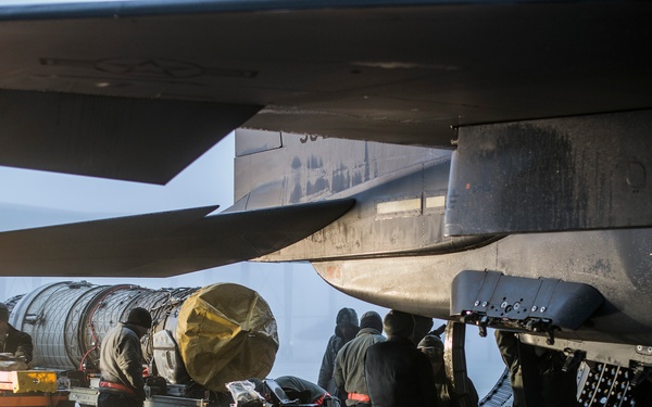 ‘Weather’ day or night, MXG airmen ensure Strike Eagles are flight ready