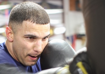 Marine boxer strong contender to go pro