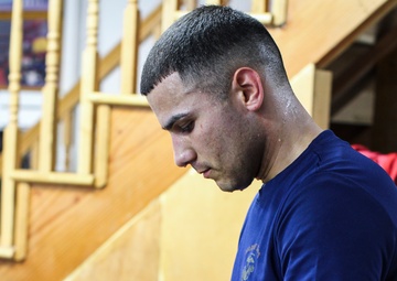 Marine boxer strong contender to go pro