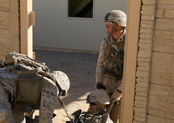 Infantrymen work hand in hand with Afghans during counterinsurgency exercise