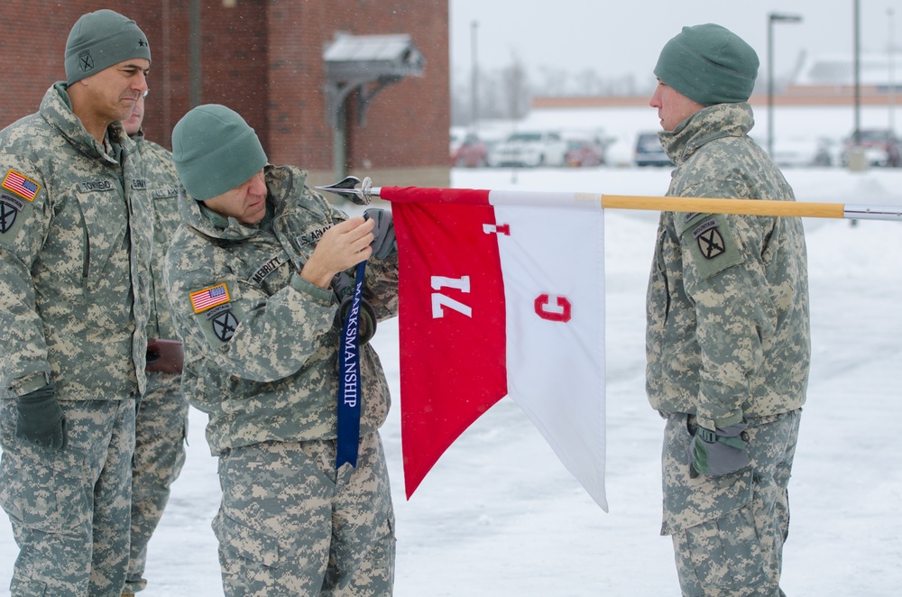 Division leaders present first ‘Mountain Tough’ marksmanship streamers