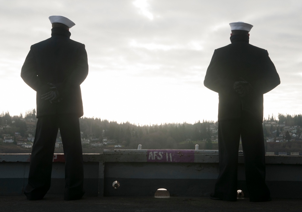 USS Nimitz arrives at Naval Station Everett