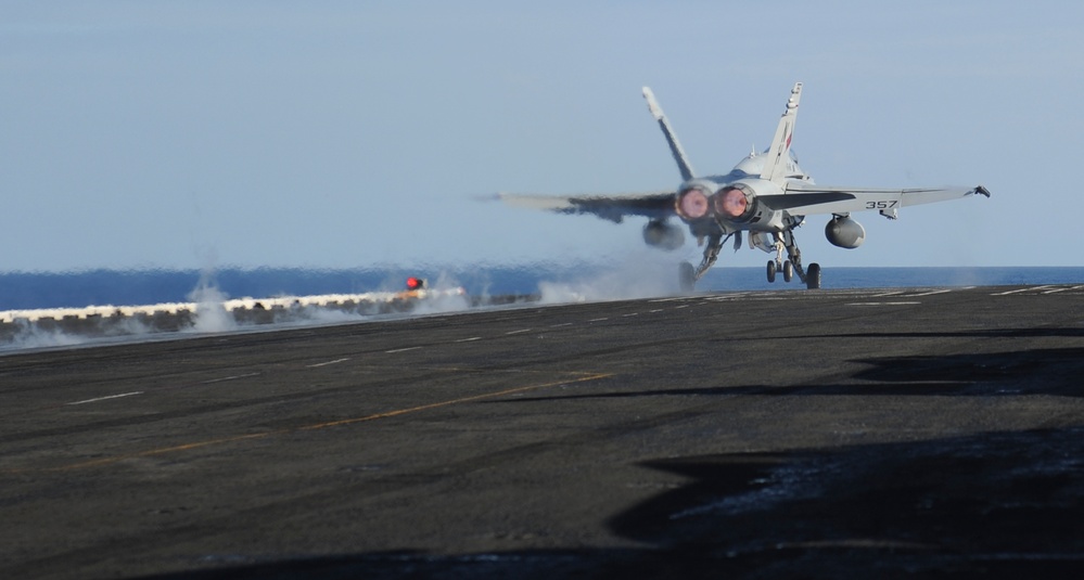 USS Nimitz air power demonstration