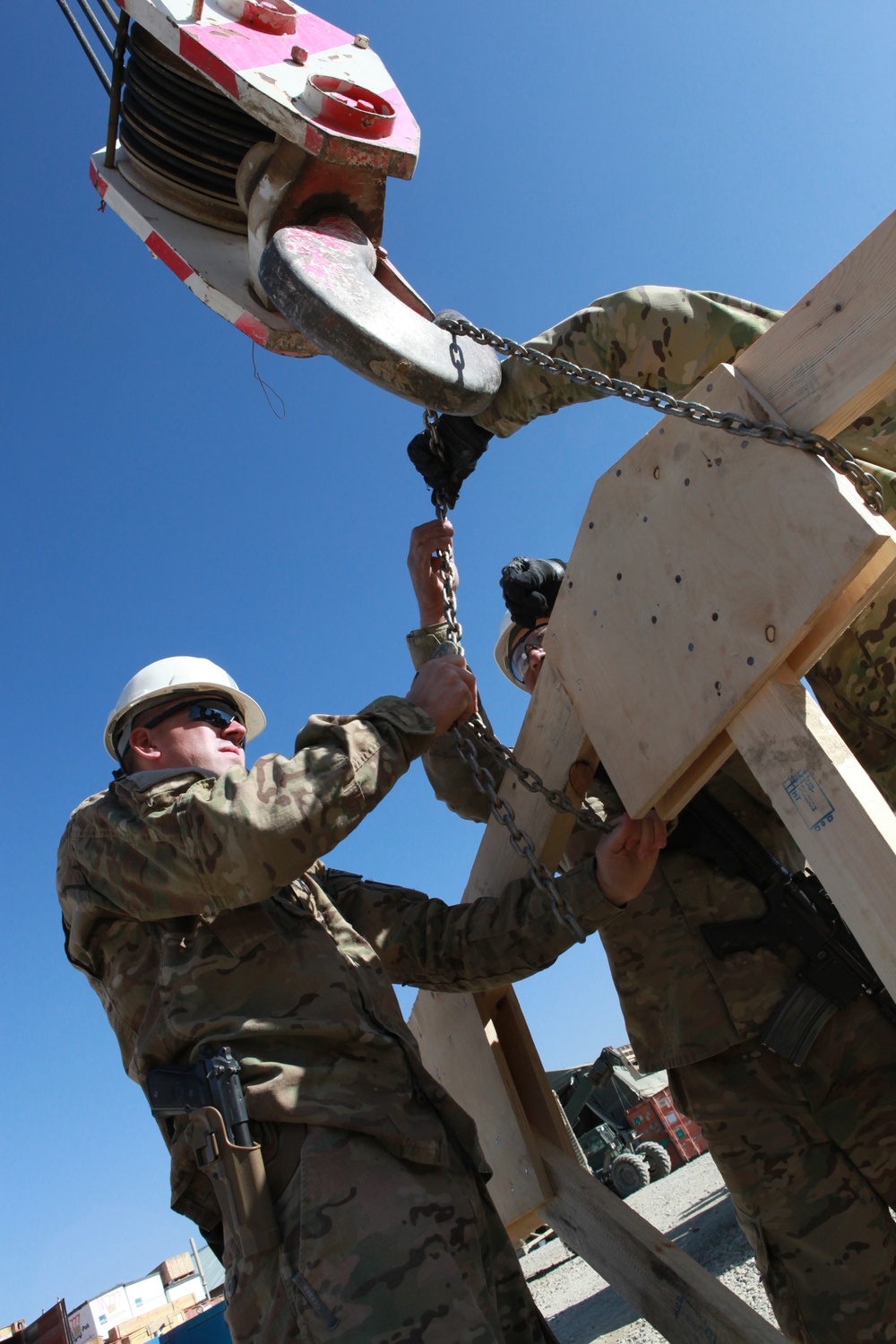 1151st Engineers construct B-hut