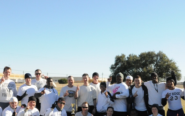 Second Annual Turkey Bowl builds Esprit de Corps for Division Westâ€™s 166th Aviation Brigade